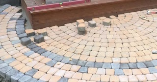 Укладка плитки на крыльцо в Астрахани по цене от 822 руб. за м² | ТротуарнаяПлитка