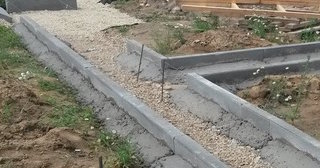 Установка бордюров для плитки в Астрахани в октябре